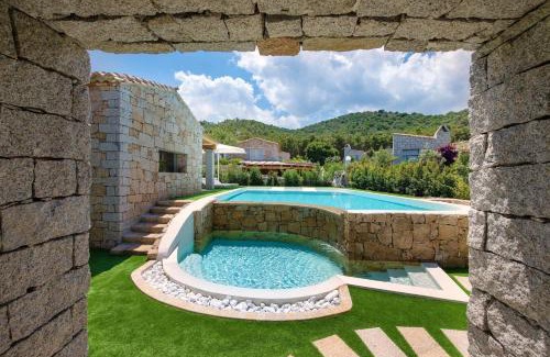 Castiadas Villa | Discover Villa Aurora: Family-Friendly Retreat in Castiadas