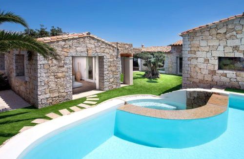 Castiadas Villa | Discover Villa Aurora: Family-Friendly Retreat in Castiadas