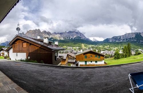 Cortina d'Ampezzo Apartment | Villa Aurora: Breathtaking Views of Dolomites & Ampezzo Valley