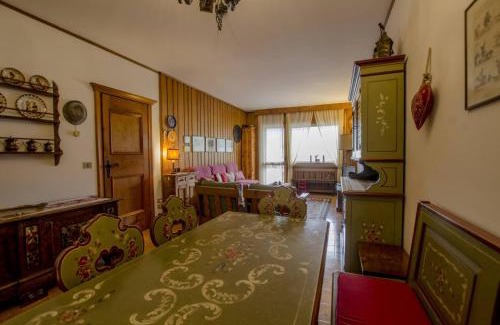 Cortina d'Ampezzo Apartment | Family-Friendly Getaway at Villa Aurora Awaits You