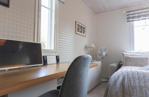 Sinetta Villa | Villa Aurora Sinettä by BookLapland