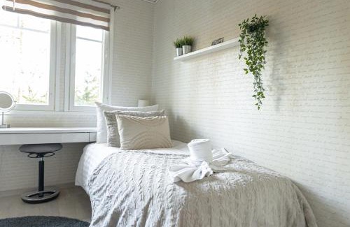 Sinetta Villa | Villa Aurora Sinettä by BookLapland