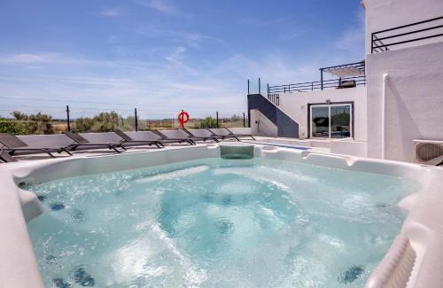 Pera Villa | Discover Villa Avalon with Ocean Views and Pool Access