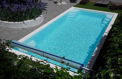 Saint-Savournin House | Relax in Villa Avec Piscine Privée with Oceanfront Views