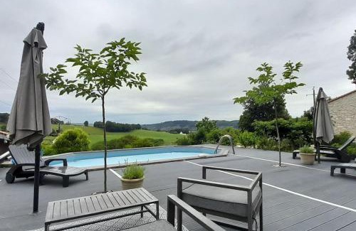 Berbiguieres Villa | Guest Rated: Villa with Heated Pool in Beautiful Périgord