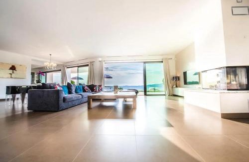Pietrosella Villa | Villa avec vue imprenable sur la mer à Pietrosella - 270 m²