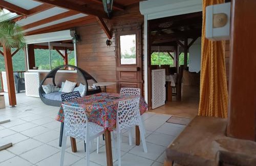 Marigot Villa | Idyllic Villa with Ocean View, Private Pool & Garden Retreat