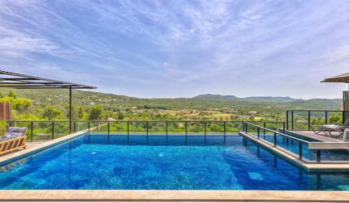 Kas Villa | Escape to Villa Ayşena - Nature's Oasis with Ocean Views