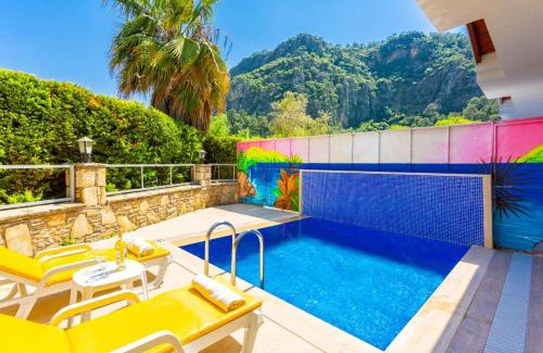 Dalyan House | Villa Aysel Paradise: Family-Friendly Getaway with Pool