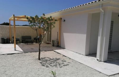 Portopalo di Capo Passero Villa | Pet-Friendly Villas in Portopalo, Italy - Rated 10/10