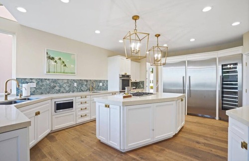 Central Malibu House | Ultimate Villa Azure Escape with Oceanfront Luxury