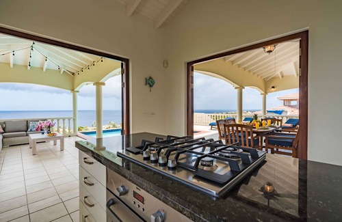 St. Marie House | Oceanfront Villa Azure Rose with Pool & Spa - Rated 9.8