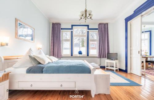 Busum Apartment | Pet-Friendly Villa Büsum Süderpiep - Ideal for Families