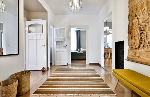 Gotha Apartment | Villa B: A Unique Stay in Gotha with Family-Friendly Amenities