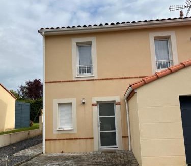 Cholet House | Oceanfront Villa Baba: Family-Friendly with Ocean Views
