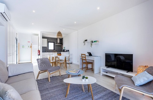 Sagres House | Villa Back Loop: Private Pool & Garden in Beautiful Sagres