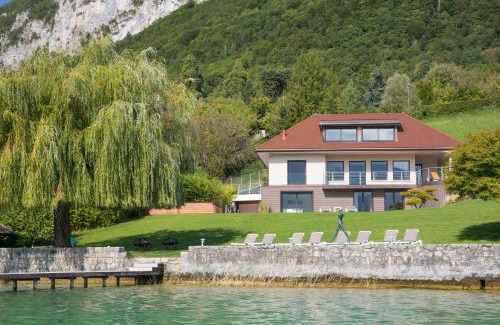 Veyrier-du-Lac Villa | Experience Villa Bagatelle - Vision Luxe with Oceanfront Bliss