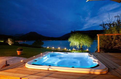 Veyrier-du-Lac Villa | Experience Villa Bagatelle - Vision Luxe with Oceanfront Bliss