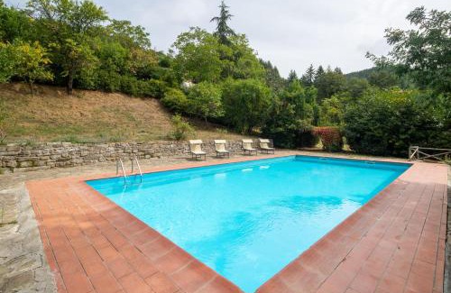 Pieve di Chio Villa | Relax at Villa Bagnolo: Oceanfront Haven for Families