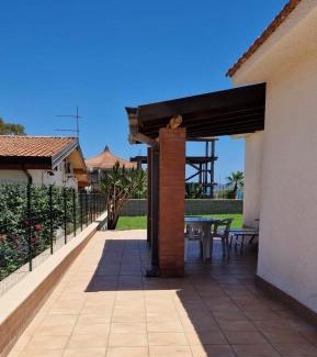 Costa Saracena-Castelluccio House | Discover Villa Baia del Silenzio: Family-Friendly Retreat