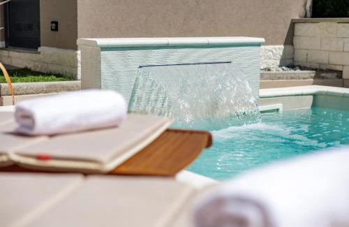 Fuzine Villa | Experience Villa Bajer: 4-Star Retreat in Fužine