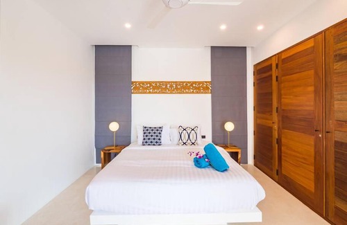 Bophut Hills Villa | Experience Villa Bala: Oceanfront Haven with Pool & Views