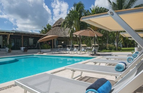 Punta Cancun Villa | Exclusive Beachfront Villa Balam Nah - Top 10/10 Experience