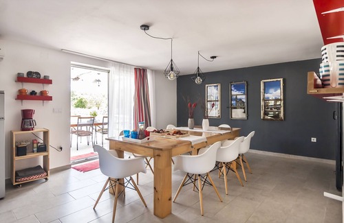 Svetvincenat House | Family-Friendly Villa with Pool, Spa & Oceanfront Views