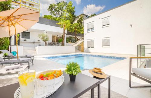 Opatija Villa | Villa Bardo: Oceanfront Retreat with Exceptional Amenities