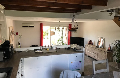 Bastelicaccia House | Villa Bastelicaccia: Oceanfront Escape with Pool & Pet-Friendly