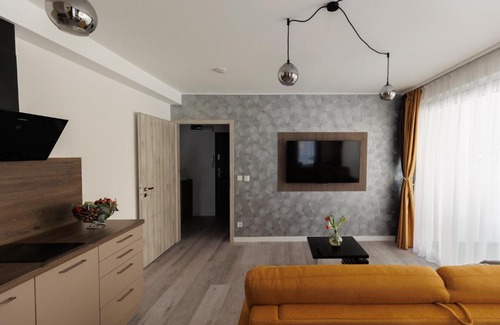 Siofok Aranypart Apartment | Relax at Villa Bauhaus Wellness Apartman with Ocean Views