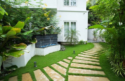 Vagator House | Villa Bauhinia - 5bhk With Pool 10 Mins to Beach