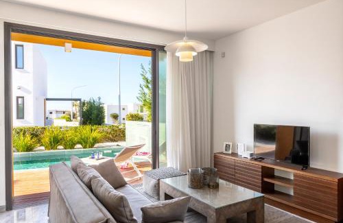 Paphos Villa | Beachside Villa Heaven: Steps from the Ocean and Family-Friendly