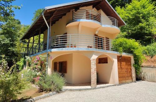 Kulen Vakuf Apartment | Top-Rated Villa Beata Apartment with Family-Friendly Amenities