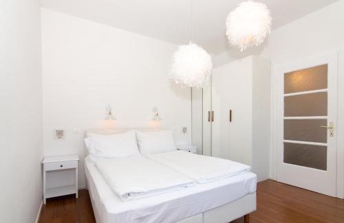 Izola Apartment | Oceanfront Villa Beatrice: A 4-Star Guest Favorite