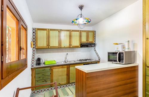 Porto Sa Ruxi Villa | Villa Beatrice: Beachfront Oasis with Pool & Ocean Views