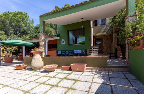 Porto Sa Ruxi Villa | Villa Beatrice: Beachfront Oasis with Pool & Ocean Views
