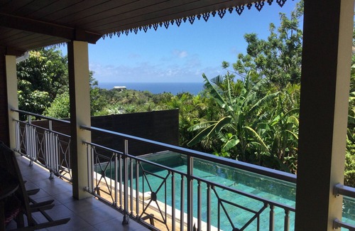 Montvert-les Bas House | Scenic Villa with Ocean View and Pool near St Pierre