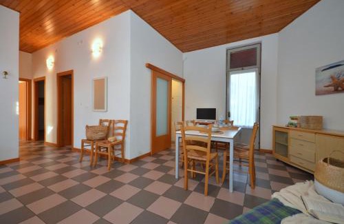 Lignano Riviera Apartment | Beachfront Villa Beethoven: Pet-Friendly with Ocean Views