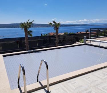 Selce Villa | Discover Villa Belissima Vista Mare with Oceanfront Bliss