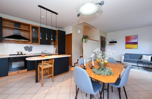 Pieve Vecchia Ski Chalet | Relax at Villa Bella in Manerba del Garda by the Lake