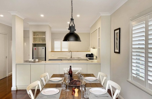Pokolbin Villa | Unforgettable Villa Bella at Cypress Lakes Resort Awaits