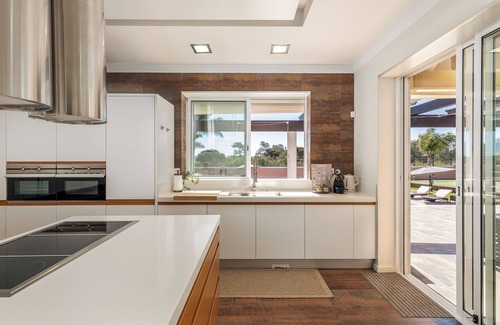 Olhao Villa | Villa Bella: Private Pool, Spa & Pet-Friendly Retreat