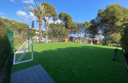 Castelldefels Apartment | Villa Bella Vista: Guest Rated 9.8 with Oceanfront Bliss