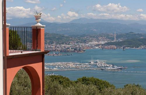 La Spezia Apartment | Pet-Friendly Villa Bellosguardo Apartments with Ocean Views