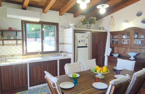 Altavilla Milicia Villa | Villa Belvedere di Altavilla: Poolside Escape Near the Sea