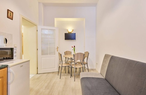 Janske Lazne Apartment | Discover Villa Belvedere: A Family-Friendly Lake Retreat