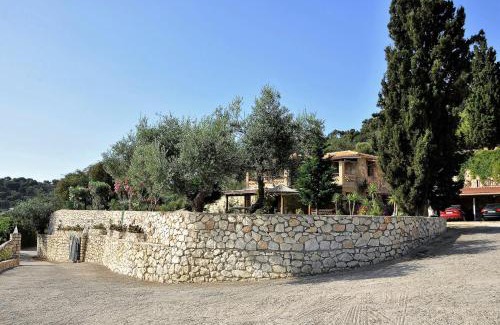 Ano Vasilikos Apartment | Villa Belvedere - Breathtaking Sea View Apartments Await