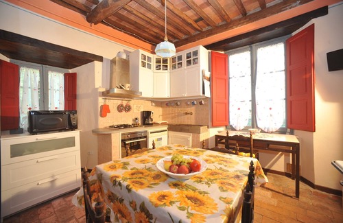 Camporgiano Apartment | Villa Benedetta: Premier Ocean View Retreat with Pool
