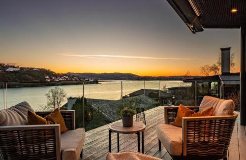 Tertnes Villa | Villa Bergen: Ocean View Retreat, Steps from Beach & City